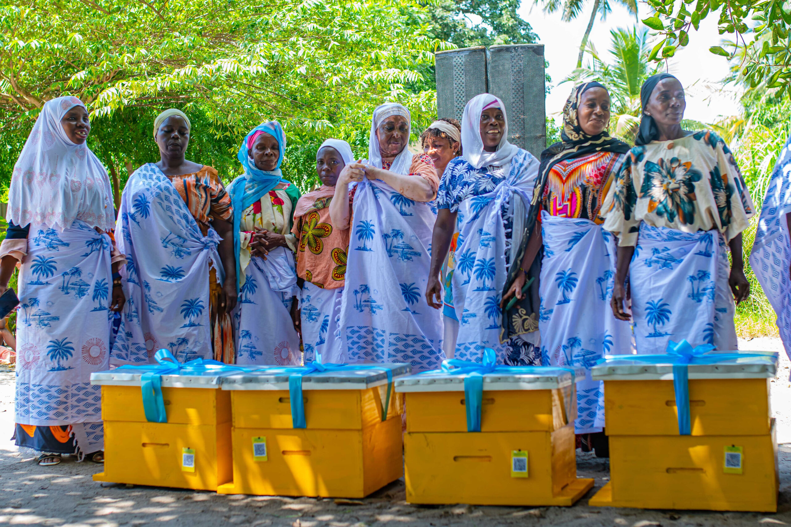 When the Green Meets the Blue: 10 Women Transform Mangroves into Climate-Smart Livelihoods